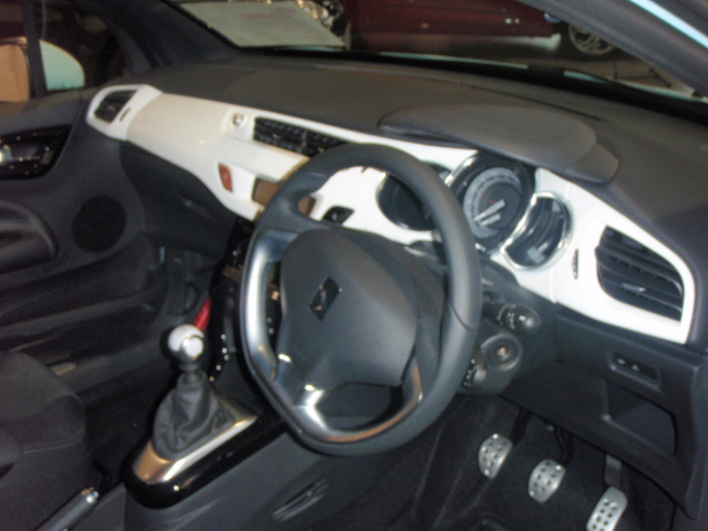 Sport Chic即納車あります。