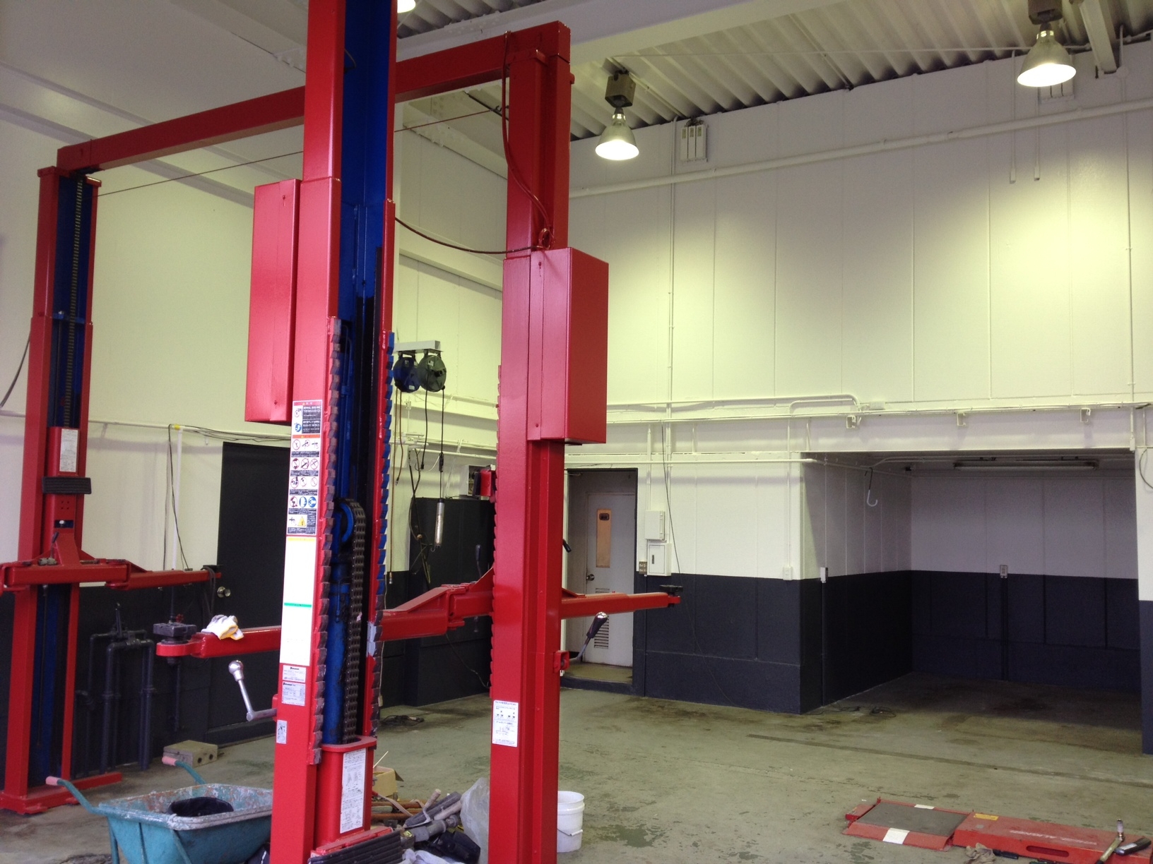 工場改装途中経過！