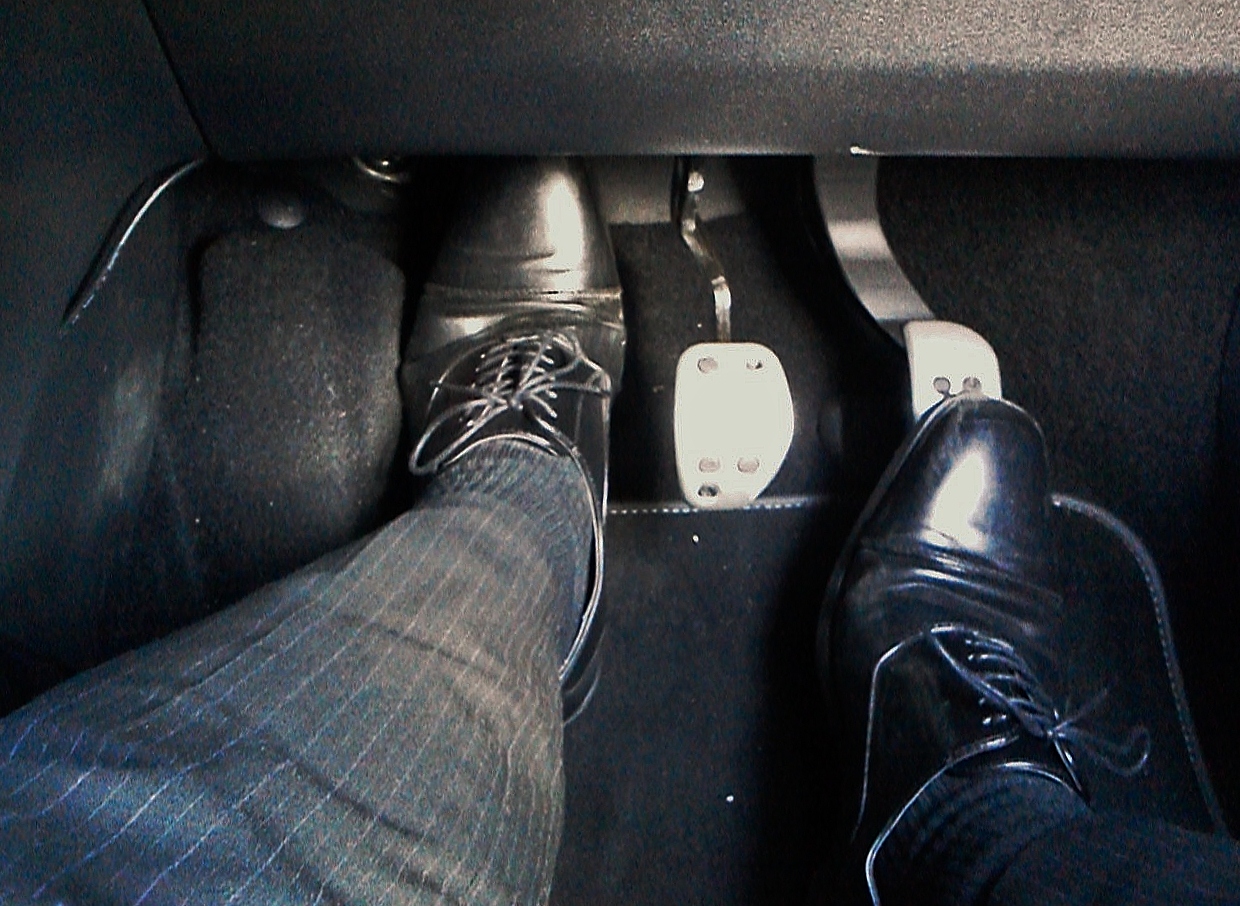 右ハンドルでも気にしない