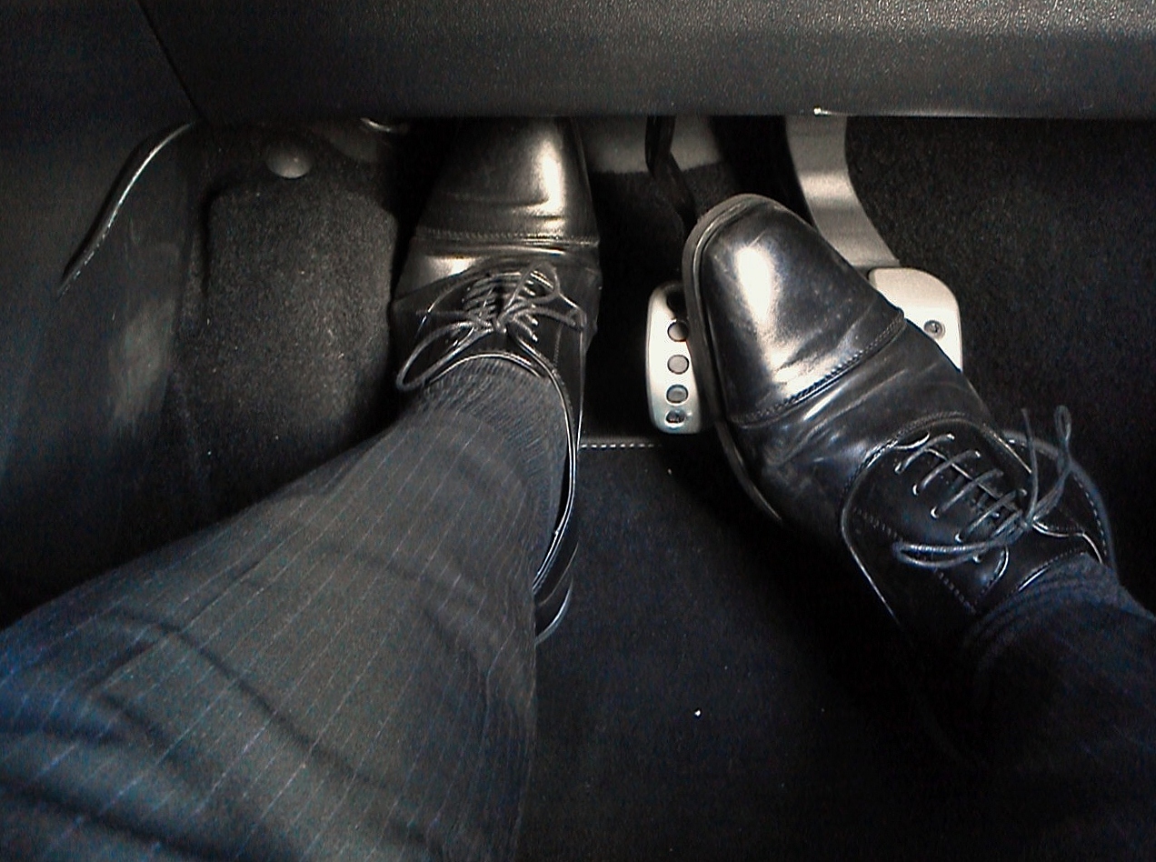 右ハンドルでも気にしない