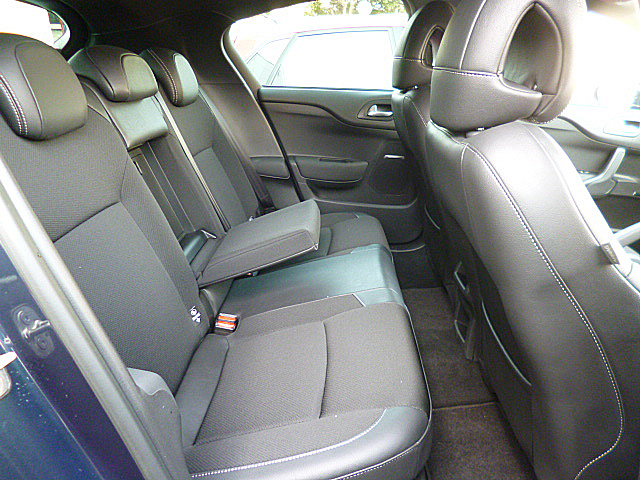 中古車情報です！！