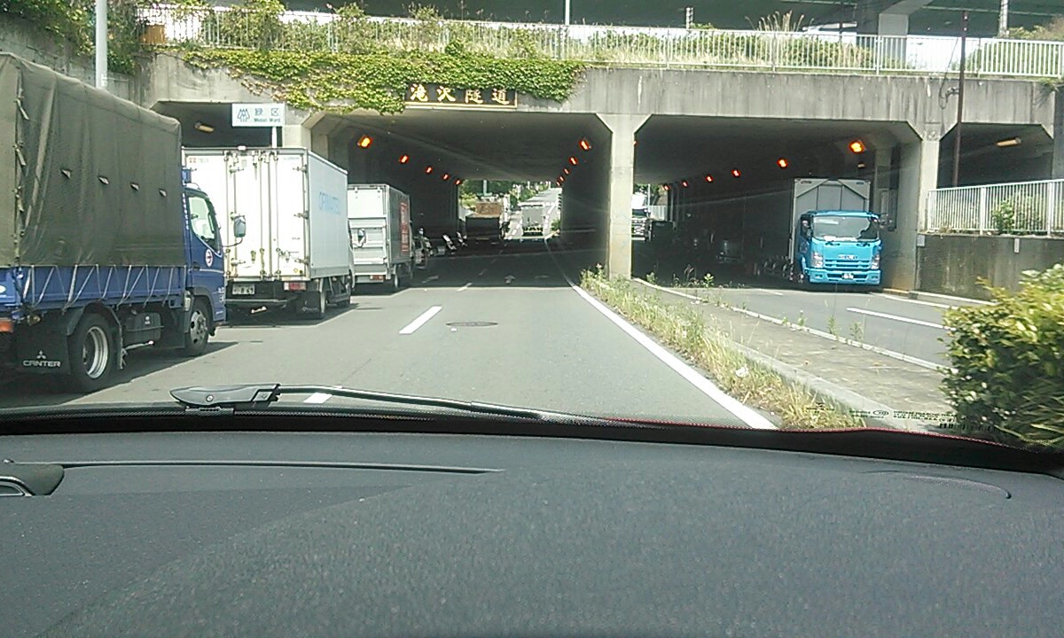 保土ヶ谷バイパス狩場方面からお越しのお客様へのル－トご案内。