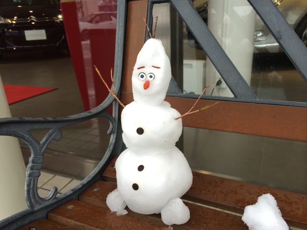 雪だるまつく～ろ～♪