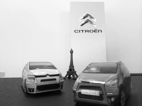 C3ペーパ－クラフト作りました！！