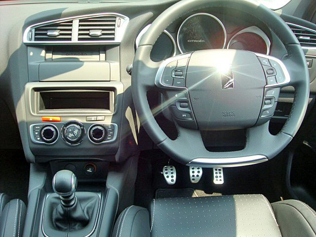 中古車情報です！！