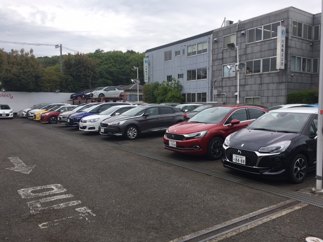 シトロエン横浜緑のご紹介でゴザイマス