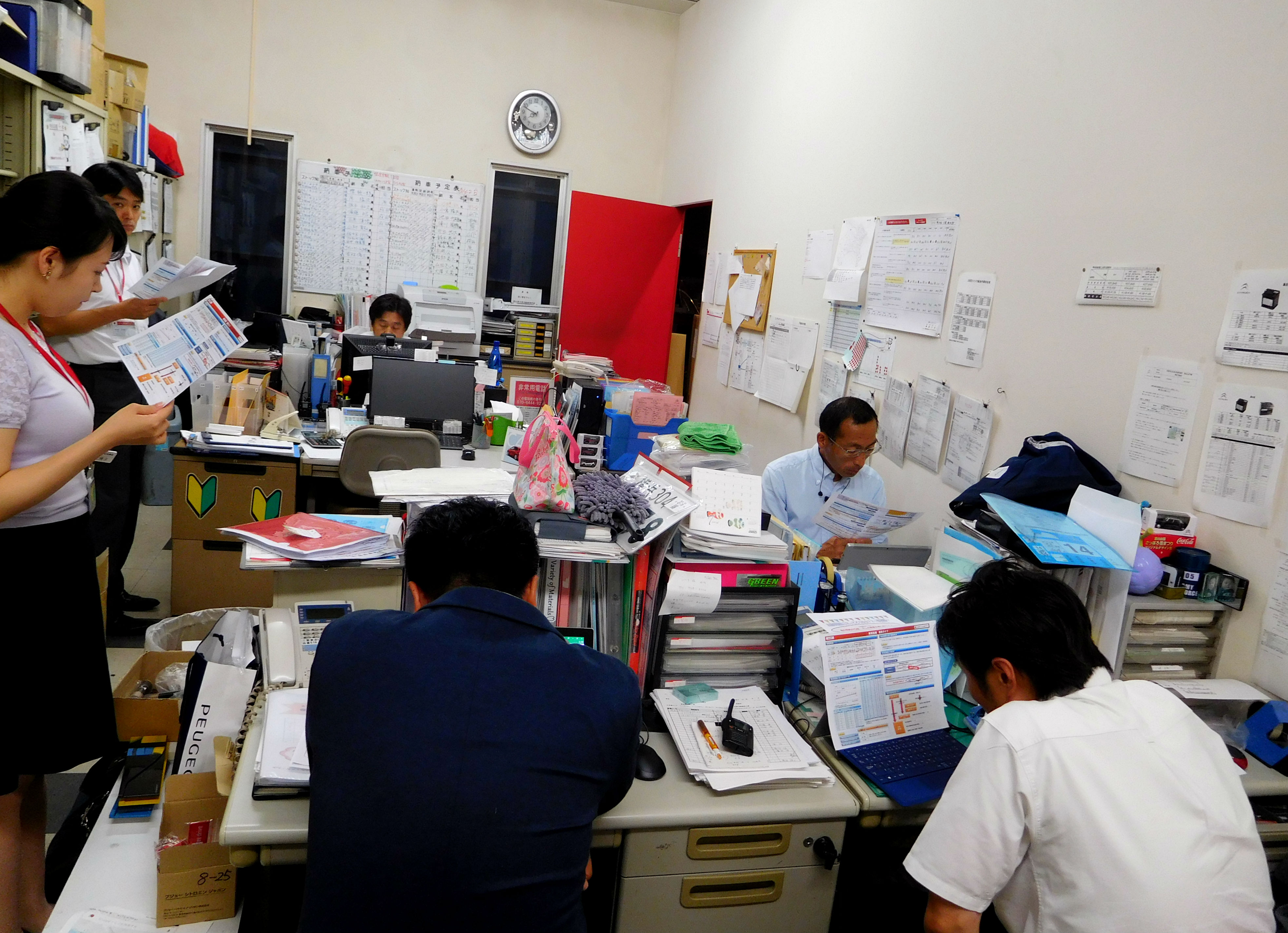 セールス、奮闘中です！