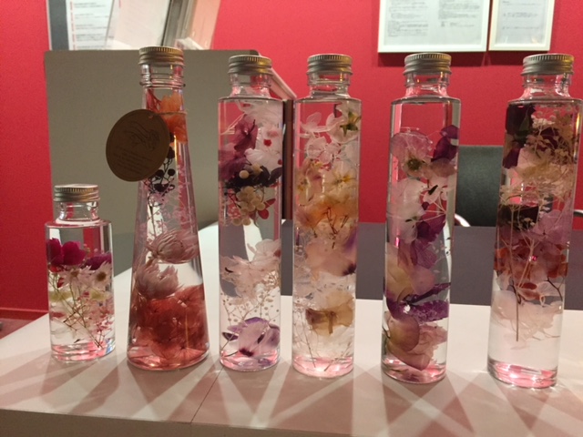 シトロエン横浜緑でハーバリウムが体験できます！