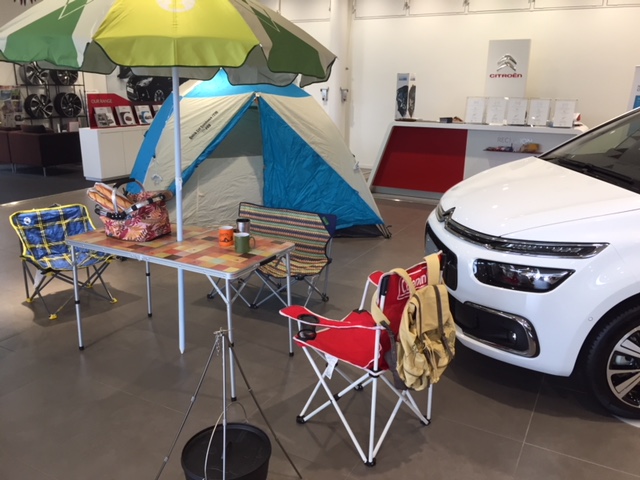 C4 PICASSO でキャンプ！