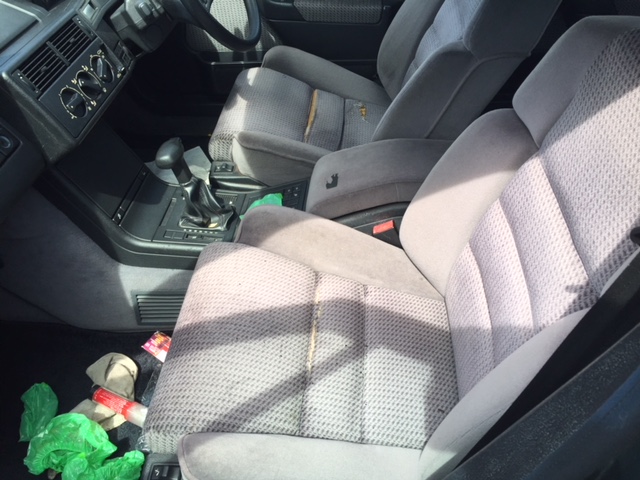 シート張替！！