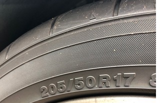 タイヤ交換しました！