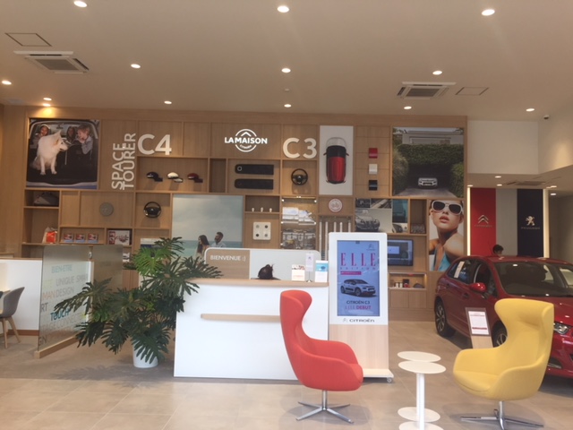 シトロエン・DS福岡店へ行って参りました。