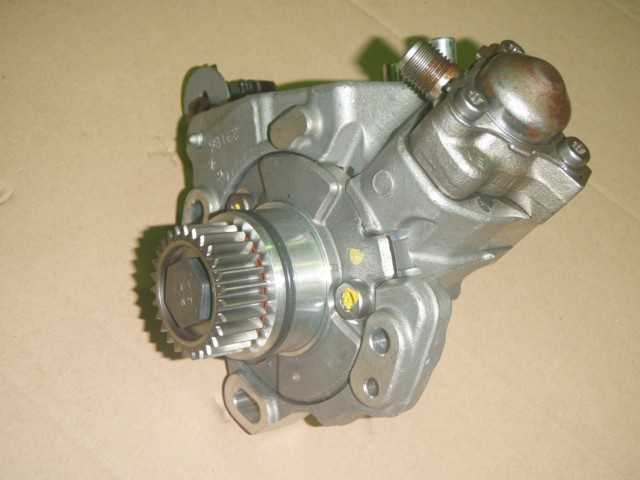 高圧燃料ポンプの謎