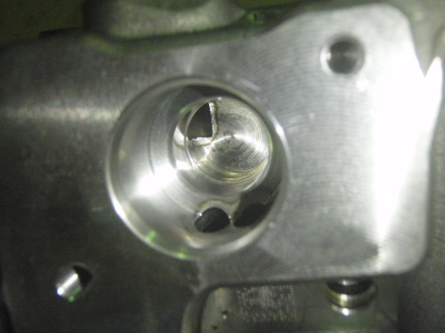 高圧燃料ポンプの謎