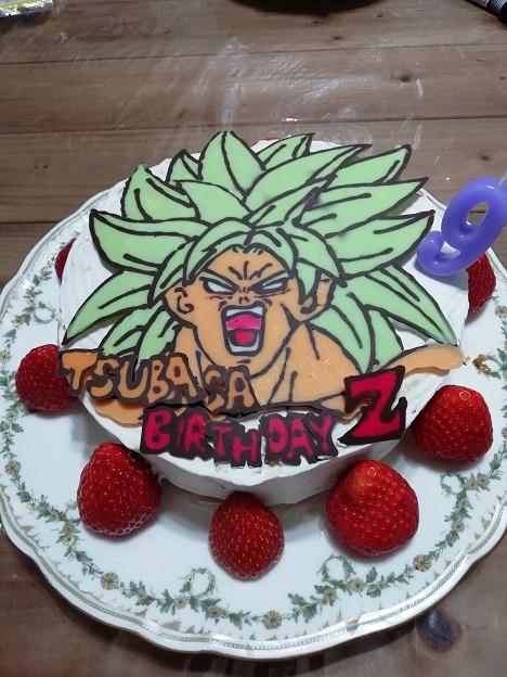 我が家の誕生日ケーキ