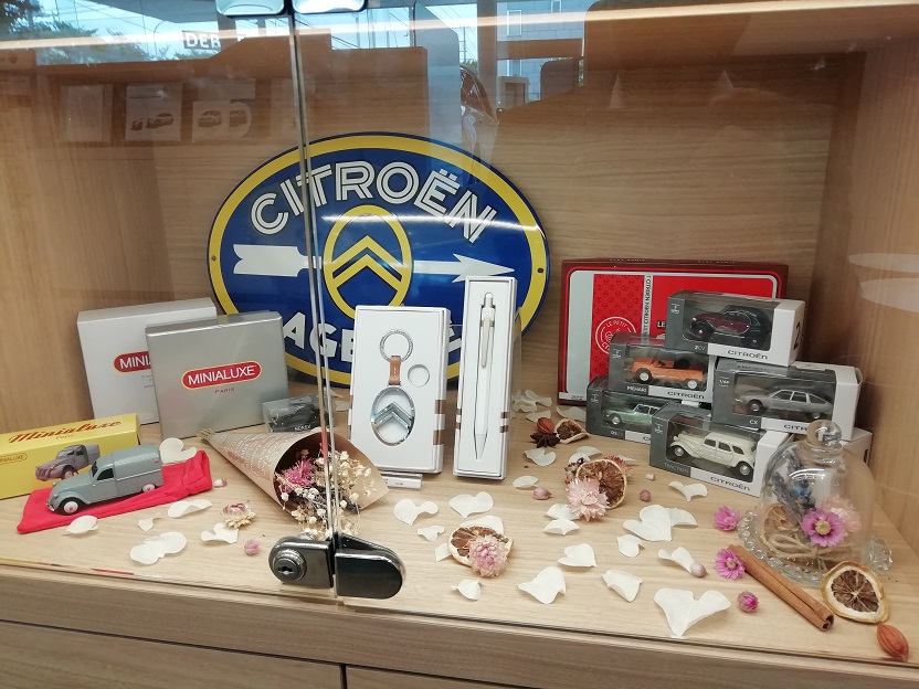 NEWアクセサリーのご紹介。