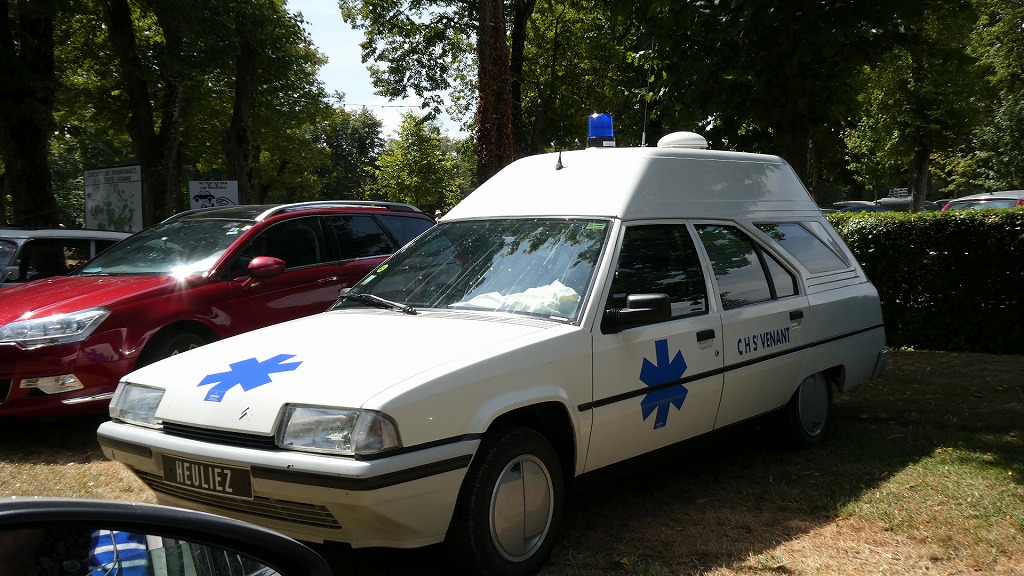 100周年だよ！全員集合！