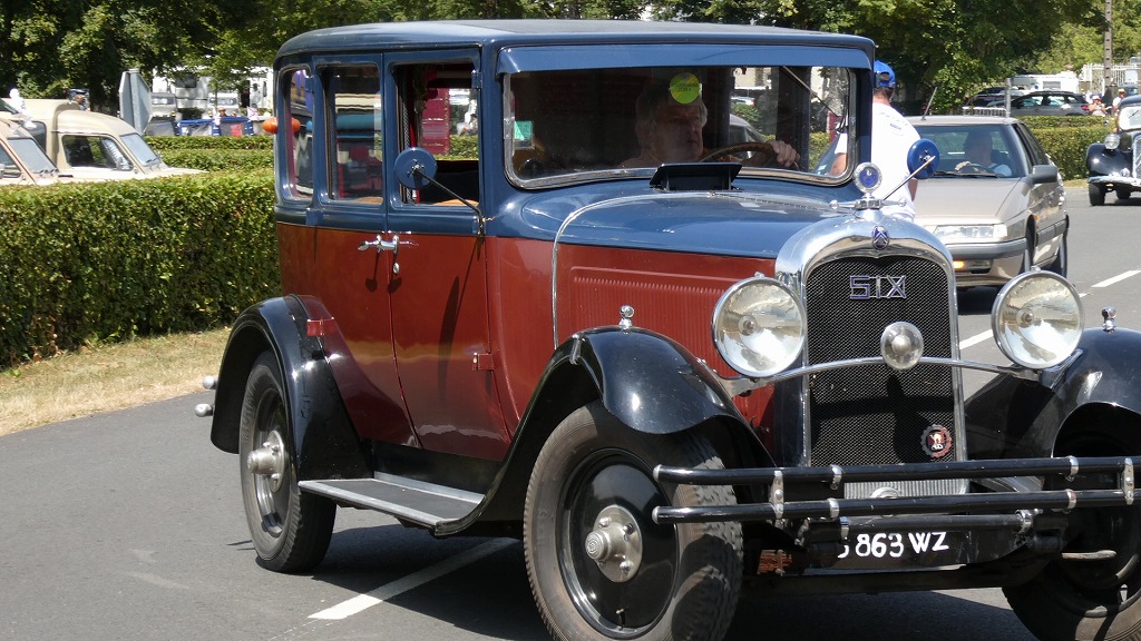 100周年だよ！全員集合！