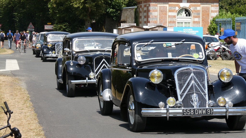 100周年だよ！全員集合！