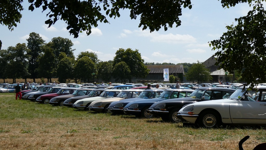 100周年だよ！全員集合！