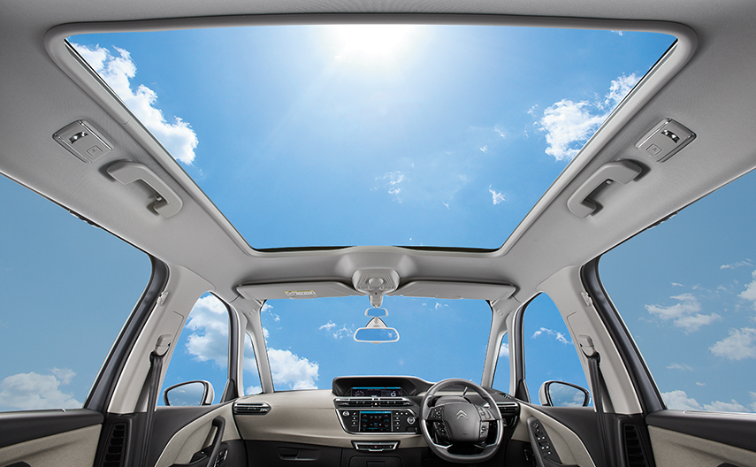 C4 SPACETOURER "DUNE BEIGE"