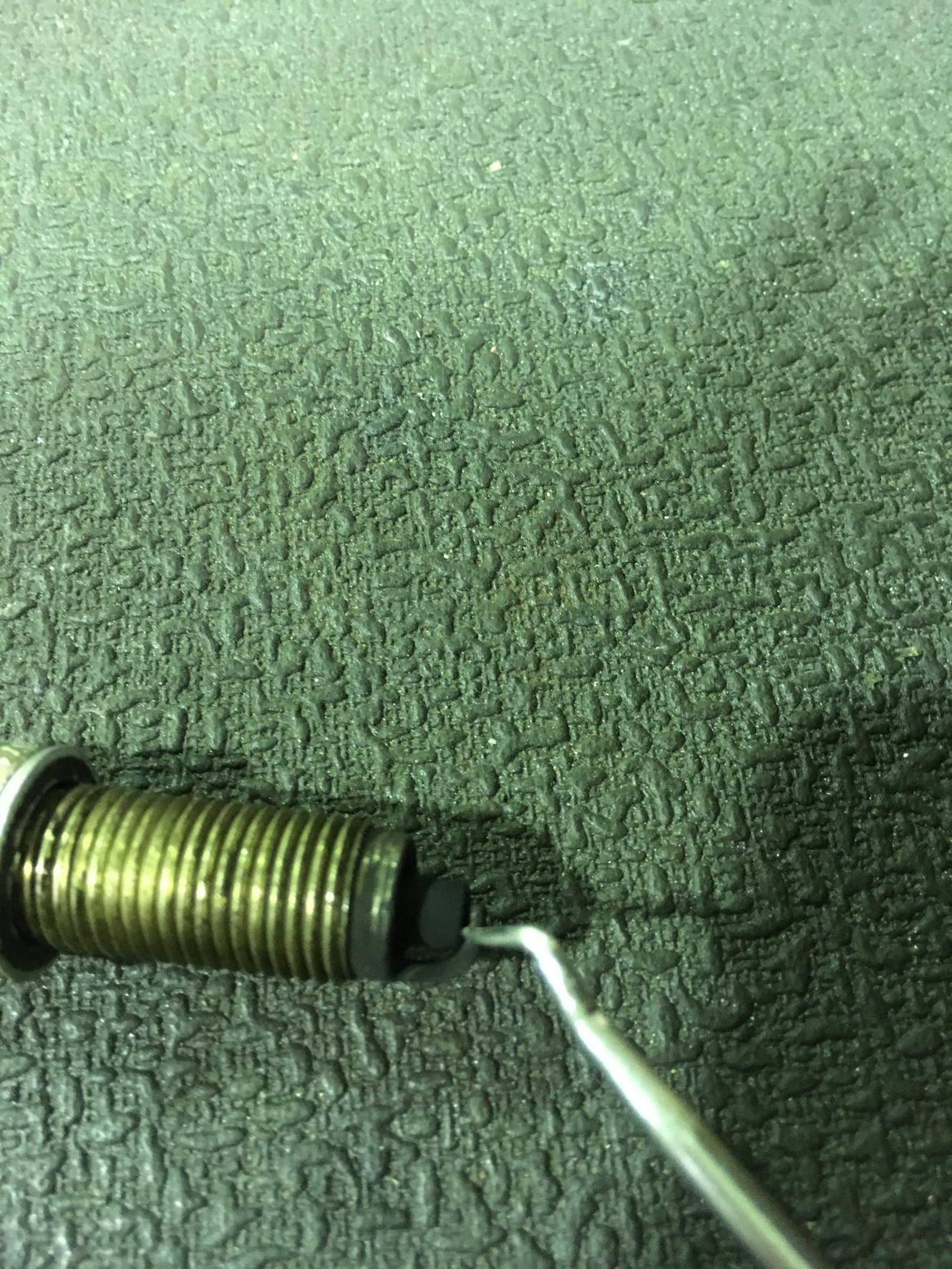 スパークプラグ不良！