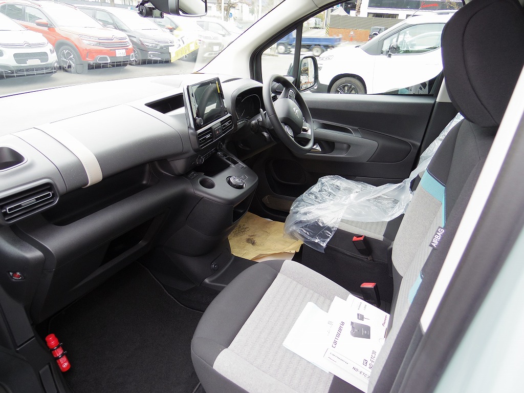 ベルランゴにはＦＥＥＬもあります！