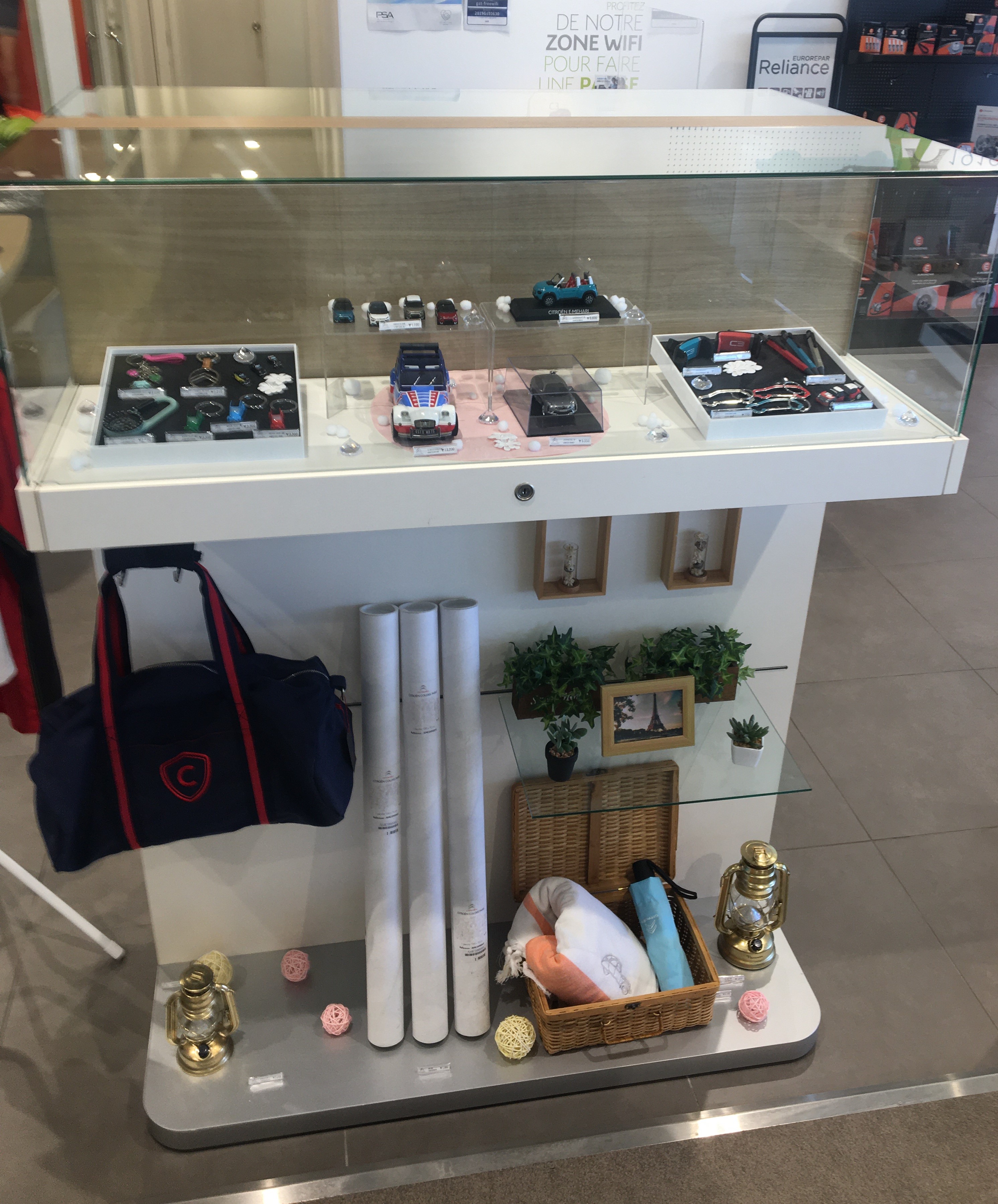 ブティックディスプレイのご紹介