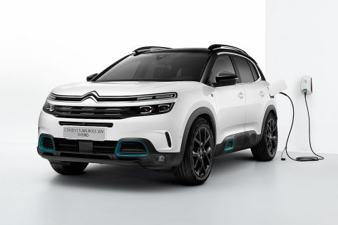 試乗感（場内スーパーダッシュしてみました！　ハイブリット初めての巻）