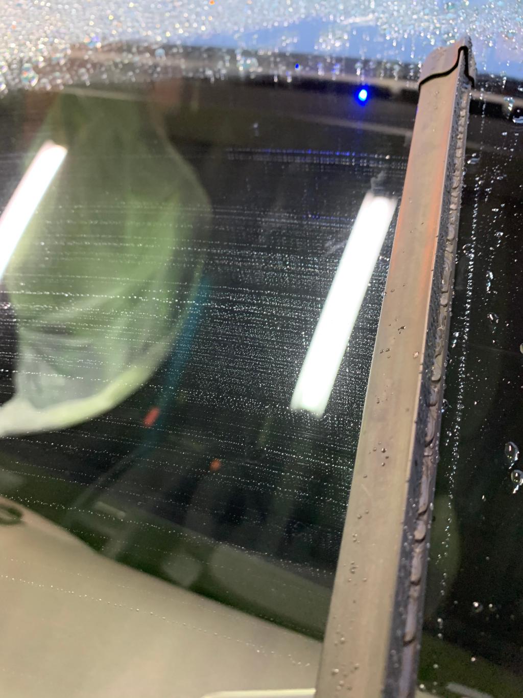 ワイパーブレード