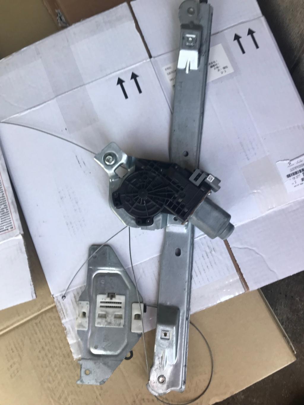 レギュレータ交換