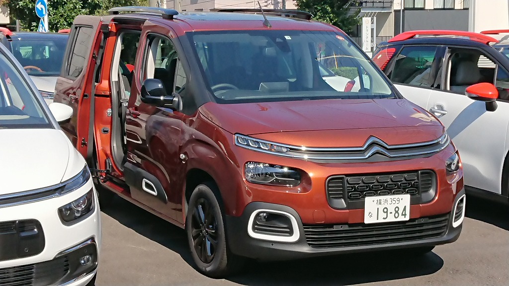 ベルランゴって何だ！（インテリアでもエクステリアでもありません）