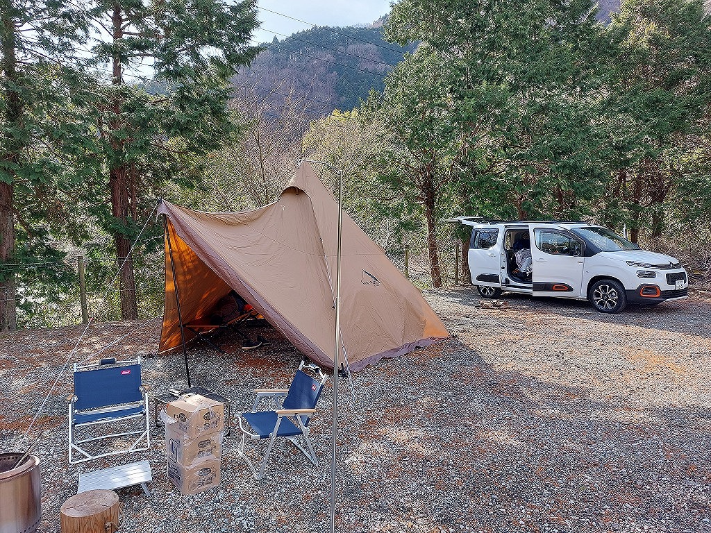 ベルランゴ納車中！