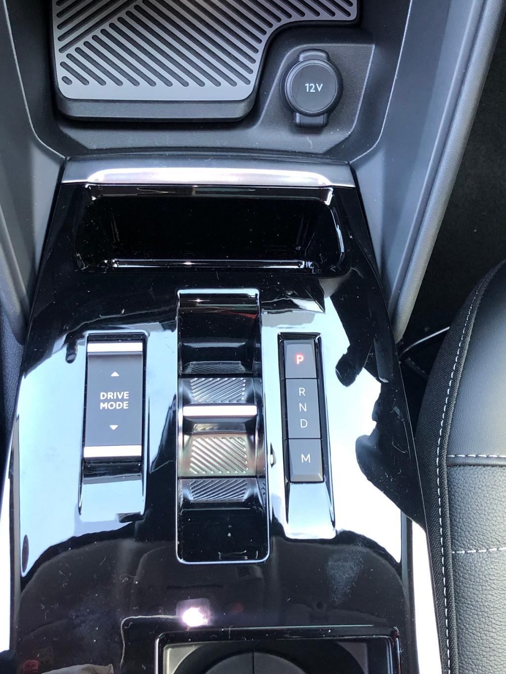 New C4　先進のエクステリア編