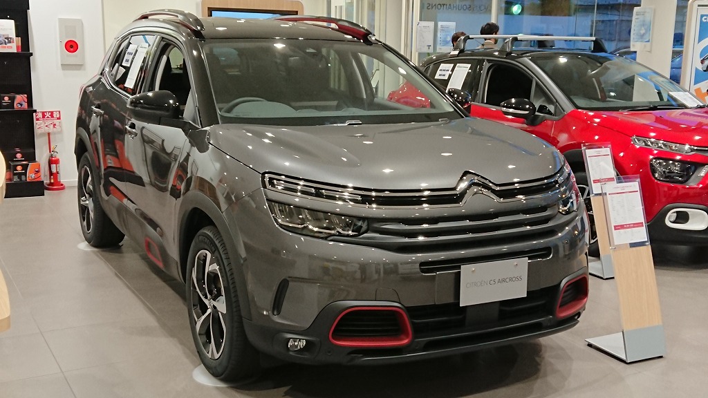 あと1台ですよ　(エクステリアデザイン）