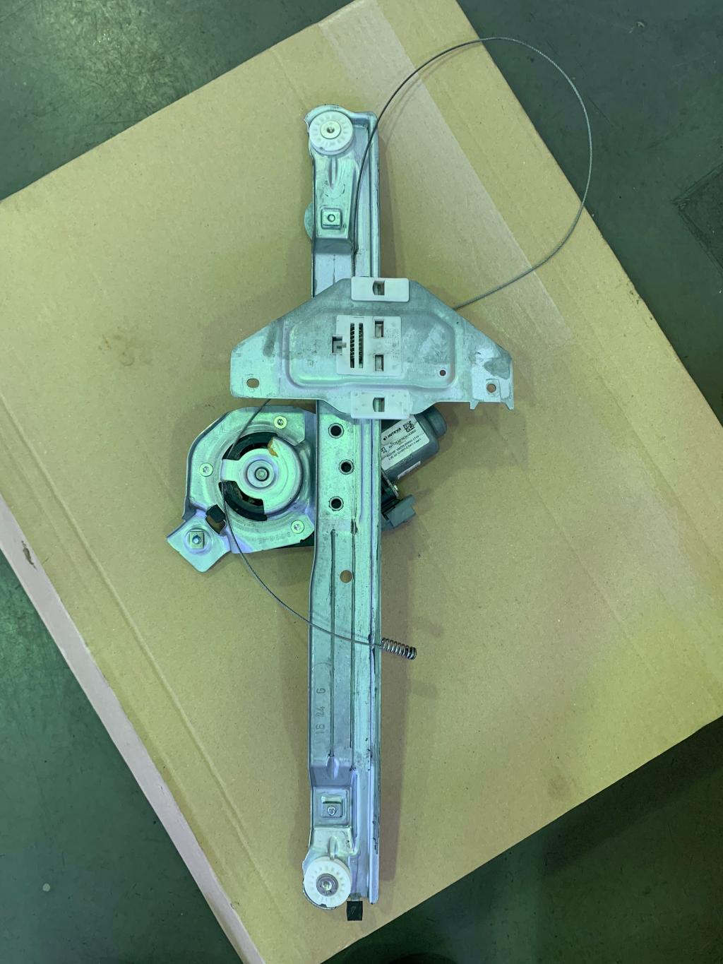 パワーウィンドウ