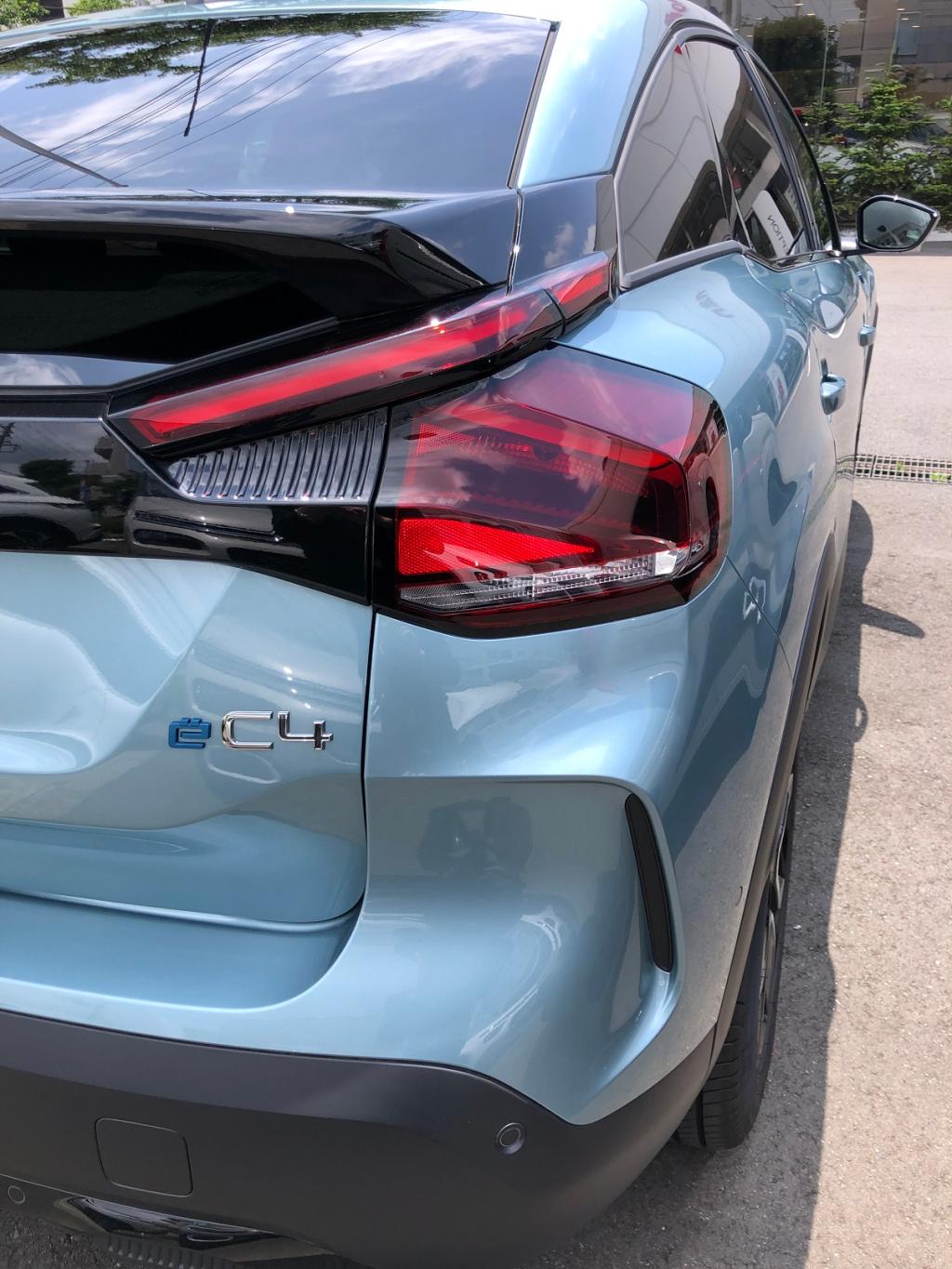 新型シトロエンｅーＣ４(レスの塊の試乗感）