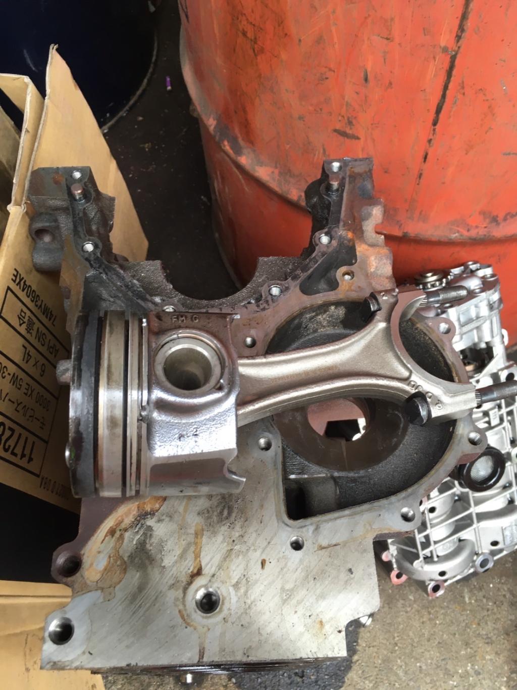 車のピストン見たことありますか？