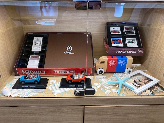 ブティックが夏仕様になりました(^^)/