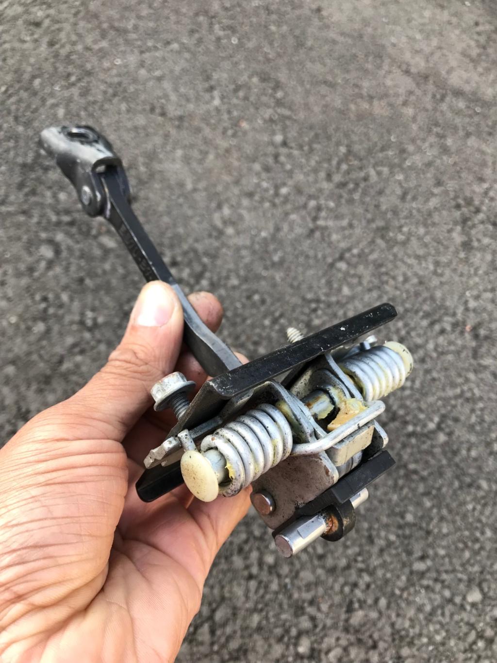 ドアストッパー