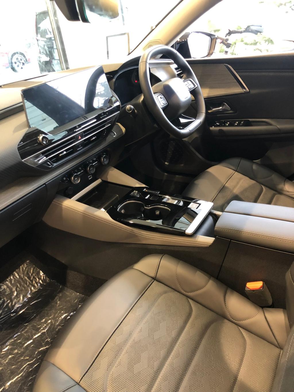 Ｃ５ Ｘ　インテリア