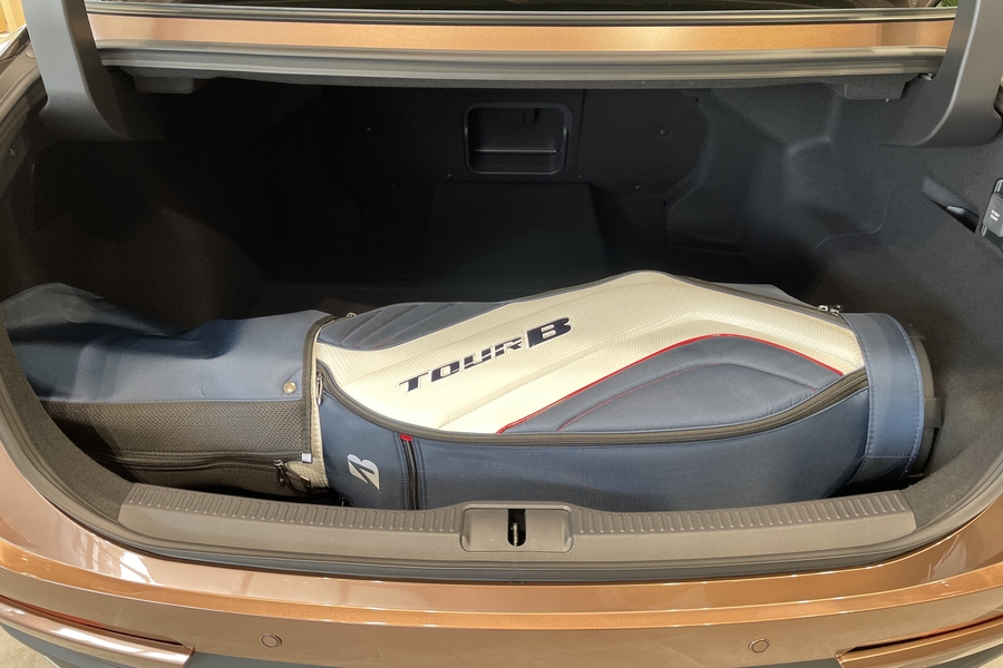 インテリヤ（トランク狭い現象）