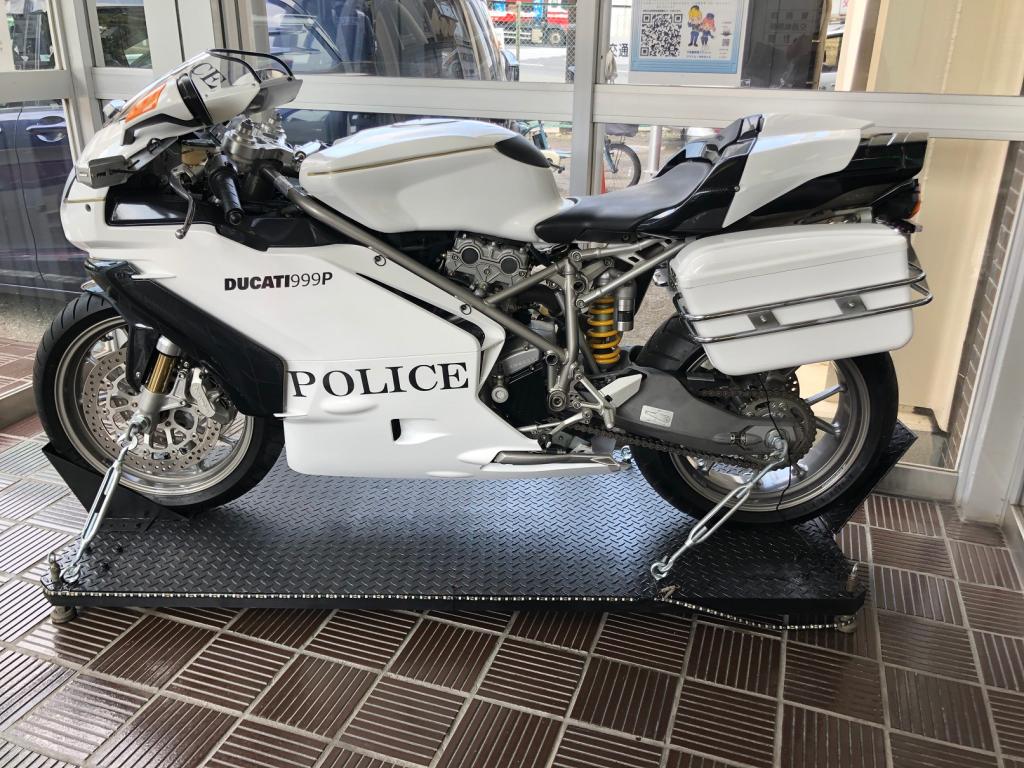 こんな白バイになら・・・