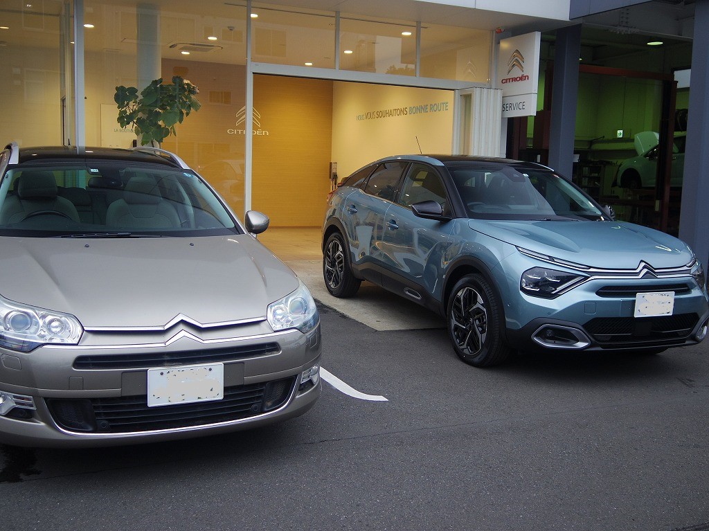 C4納車しています