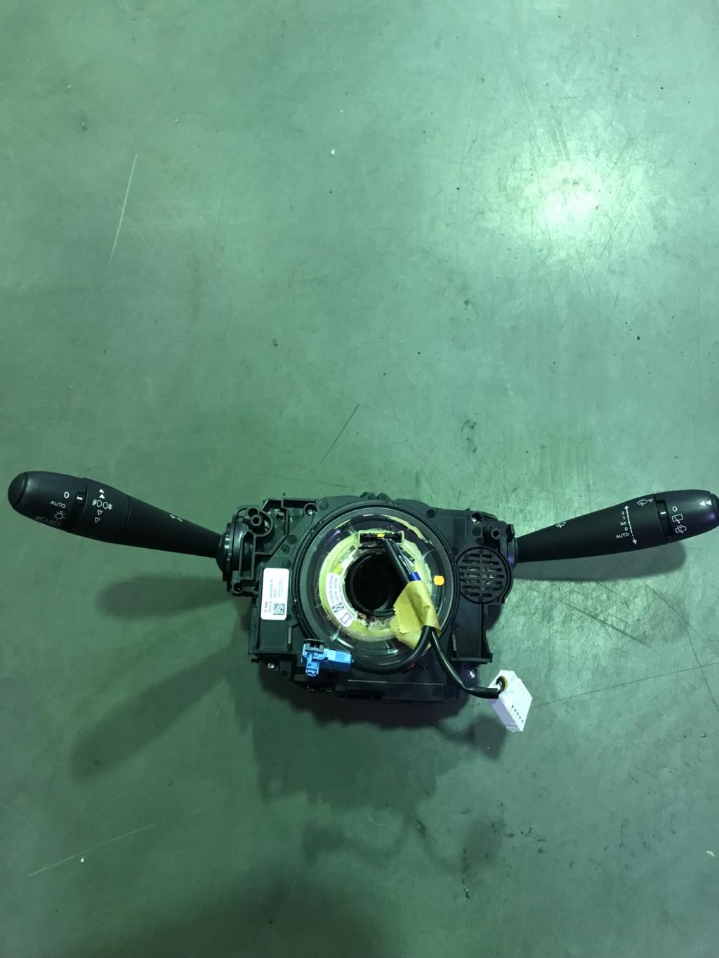 マルチファンクションコントロールユニット