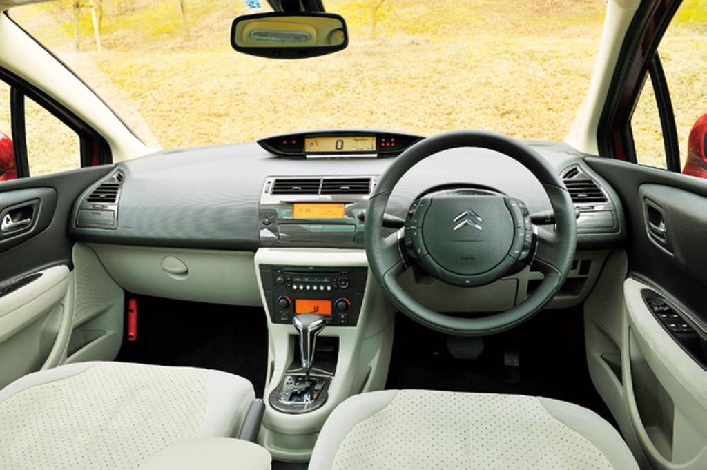 インテリア（ハンドルいろいろ？）