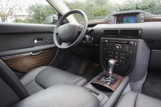 インテリア（本物にはかなわないな・・・）