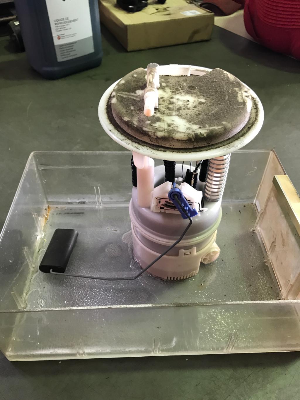 低圧フューエルポンプ