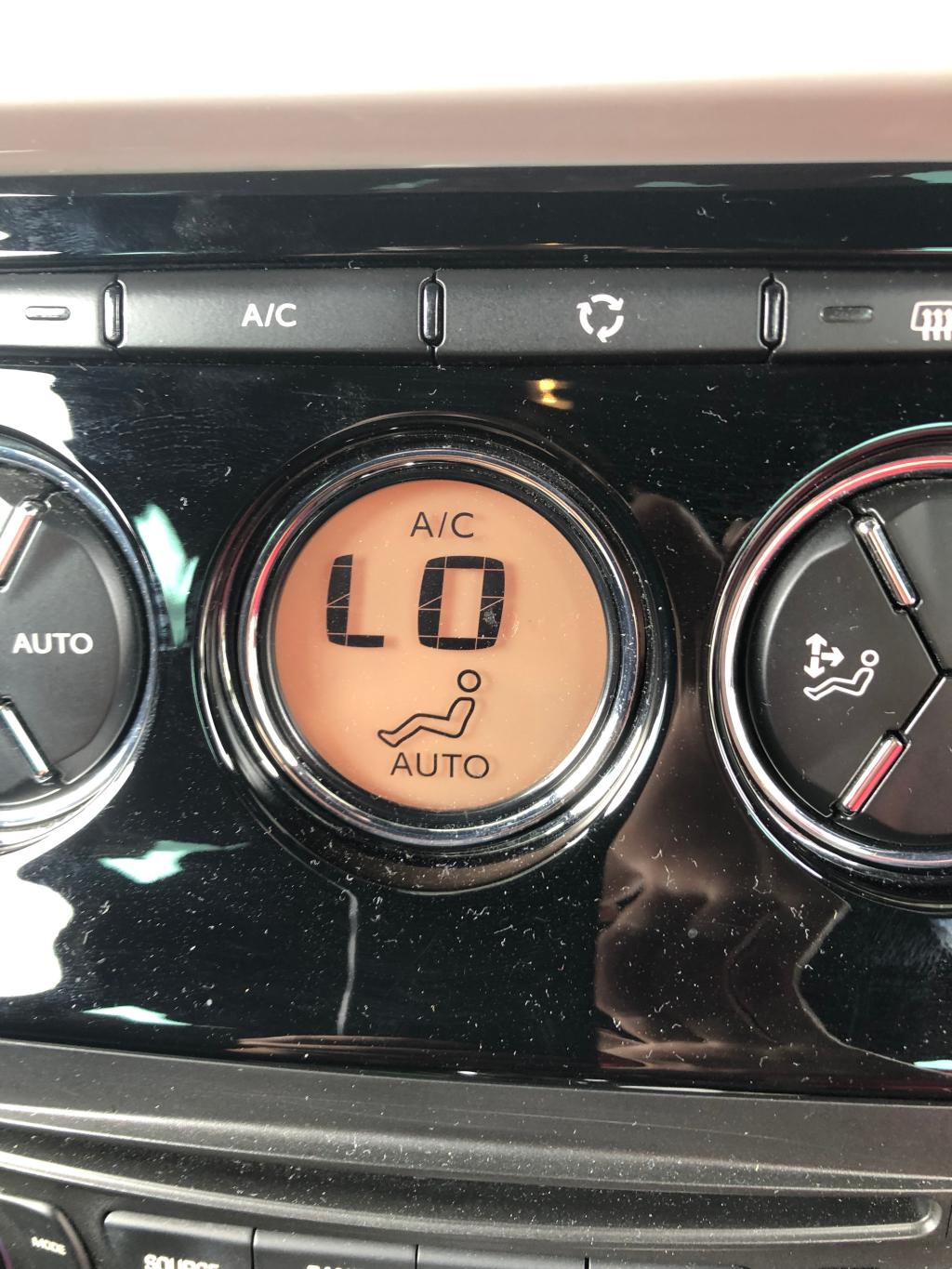 オートエアコンとは？