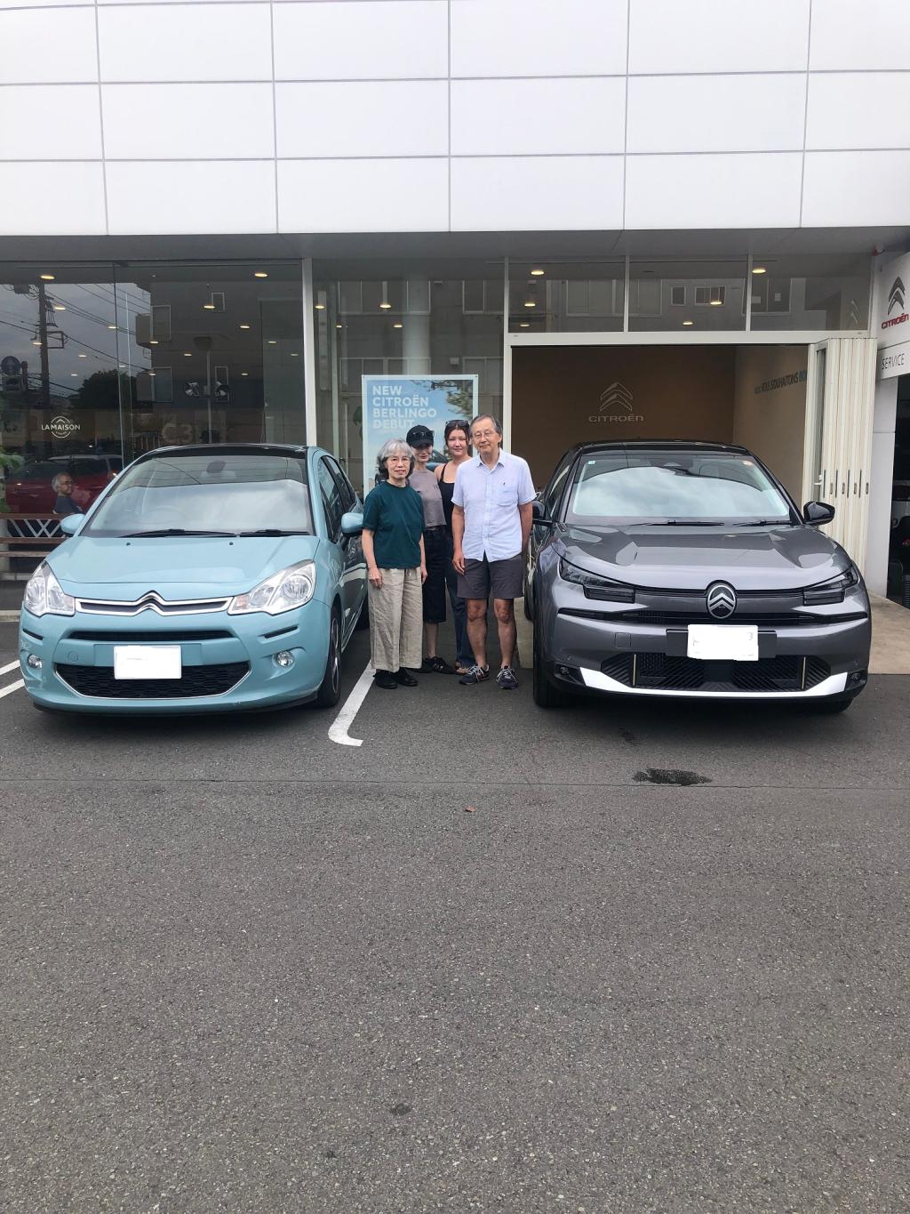 ご納車風景（受け継がれる思い出）オーナーＦ様